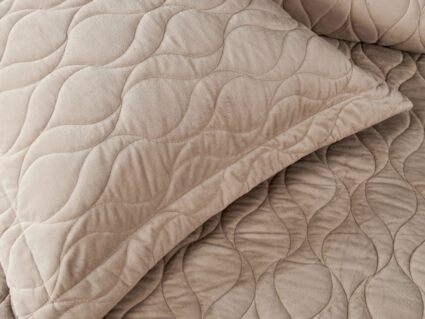 Покрывало Софи де Марко Нобилис (светло бежевое)